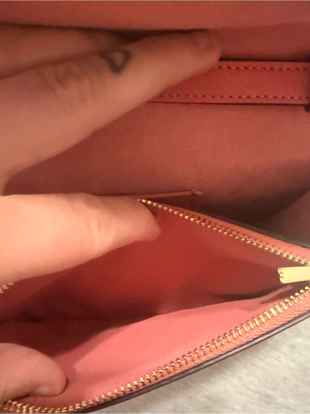 Coach Coral Leather cross body purse with Gold Logo